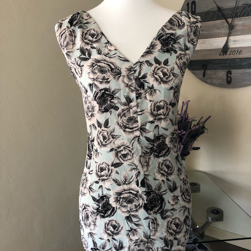 Torrid sleeveless top